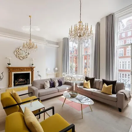 Presidential Residence With 14Ft High Ceilings & Private Elevator